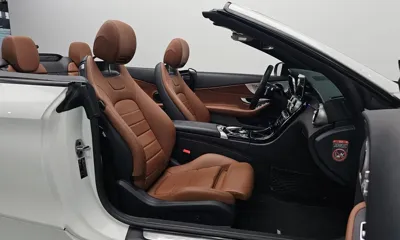 Mercedes-Benz C-Class 2019, 96608 км, за 17781.61 USD - фото 10