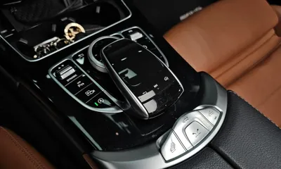 Mercedes-Benz C-Class 2019, 96608 км, за 17781.61 USD - фото 17