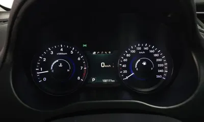 Hyundai Grandeur 2016, 132111 км, за 5417.9 USD - фото 8