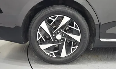 Hyundai Grandeur 2020, 116455 км, за 12768.74 USD