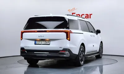Kia Canival 2024, 35170 км, за 28751.48 USD
