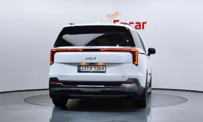 Kia Canival 2024, 35170 км, за 28751.48 USD