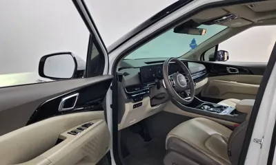 Kia Canival 2024, 35170 км, за 28751.48 USD - фото 10