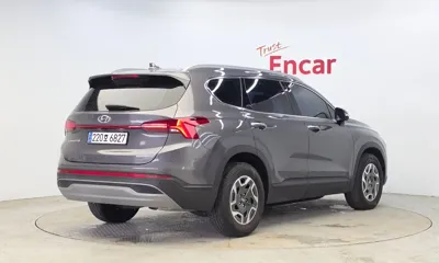 Hyundai Santafe 2023, 21720 км, за 19841.29 USD