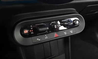 MINI Cooper 2025, 6260 км, за 23677.99 USD - фото 9