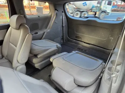 Kia Canival 2016, 106000 км, за 5916.19 USD - фото 8