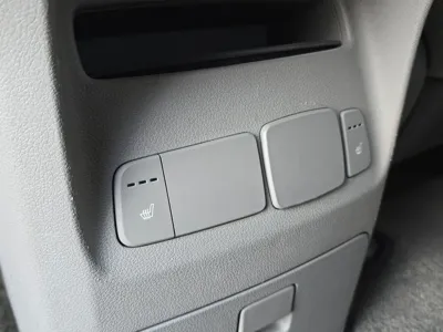 Kia Canival 2016, 106000 км, за 5916.19 USD - фото 16