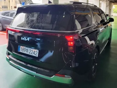 Kia Canival 2025, 34000 км, за 17244.32 USD