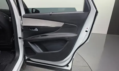 Peugeot 5008 2022, 74303 км, за 18971.46 USD - фото 25
