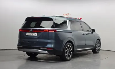 Kia Canival 2021, 96667 км, за 14945.06 USD