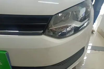 Volkswagen Polo 2016, 62300 км, за 6354 USD - фото 8