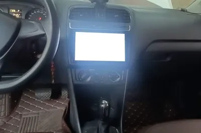 Volkswagen Polo 2016, 62300 км, за 6354 USD - фото 15