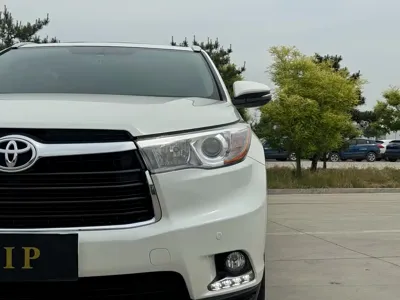 Toyota Highlander 2016, 96000 км, за 13537.11 USD