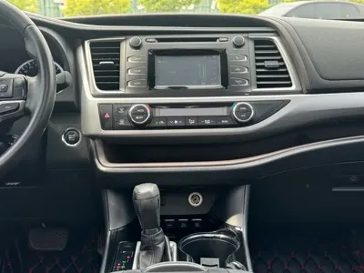 Toyota Highlander 2016, 96000 км, за 13537.11 USD - фото 11