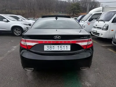Hyundai Grandeur 2012, 156870 км, за 3635.65 USD