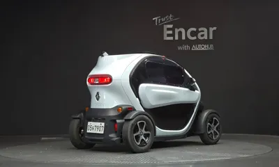 Renault-KoreaSamsung Twizy 2018, 24056 км, за 1267.63 USD