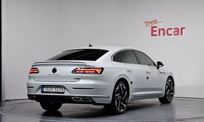 Volkswagen Arteon 2022, 61681 км, за 22468.29 USD