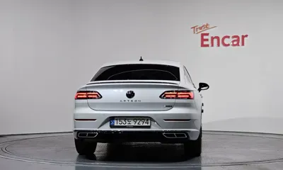 Volkswagen Arteon 2022, 61681 км, за 22468.29 USD