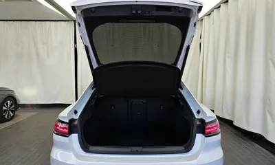 Volkswagen Arteon 2022, 61681 км, за 22311.93 USD - фото 20