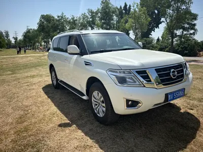 Nissan Patrol 2017, 150000 км, за 18444.89 USD