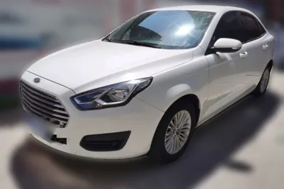 Ford Escort · 2017 год