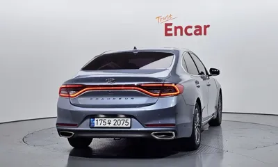 Hyundai Grandeur 2019, 146764 км, за 9780.75 USD