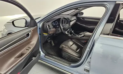 Hyundai Grandeur 2019, 146764 км, за 9702.41 USD - фото 11