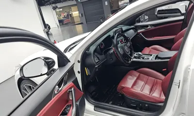 Kia Stinger 2018, 138168 км, за 12026.26 USD - фото 10