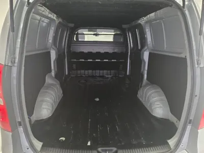 Hyundai Starex 2017, 119396 км, за 6384.37 USD - фото 13