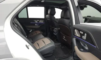 Mercedes-Benz GLE-Class 2023, 30993 км, за 59445.59 USD - фото 12