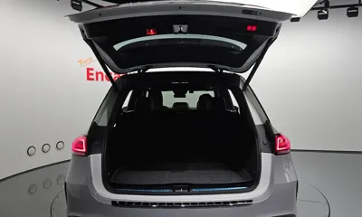 Mercedes-Benz GLE-Class 2023, 30993 км, за 59445.59 USD - фото 20