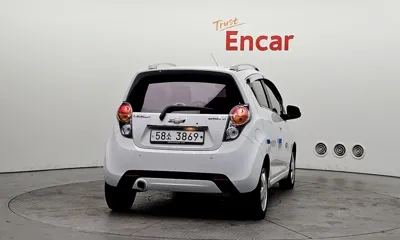 ChevroletGMDaewoo Spark 2012, 83238 км, за 2180.38 USD