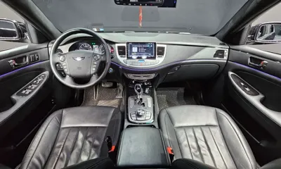 Hyundai Genesis 2012, 176727 км, за 8801.89 USD - фото 7