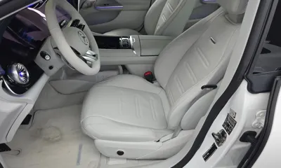 Mercedes-Benz EQE 2023, 7566 км, за 53278.74 USD - фото 31
