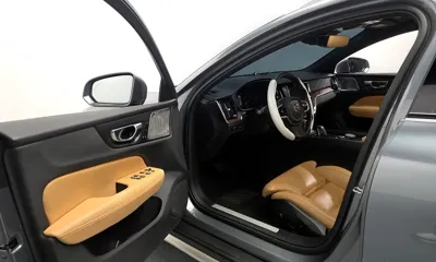Volvo V60 2021, 52047 км, за 18970.72 USD - фото 10