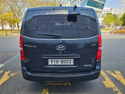 Hyundai Starex 2017, 68403 км, за 7548.9 USD