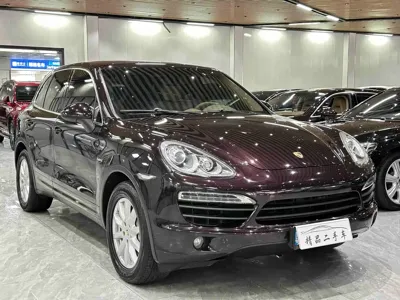 Porsche Cayenne 2012, 132000 км, за 14684.82 USD