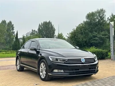 Volkswagen Magotan 2018, 140000 км, за 8975.69 USD