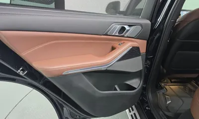 BMW X5 2024, 26354 км, за 75160.83 USD - фото 25
