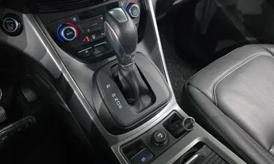 Ford Kuga 2017, 132900 км, за 4560.26 USD - фото 9