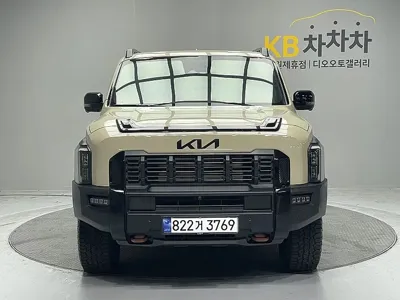 Kia Tasman