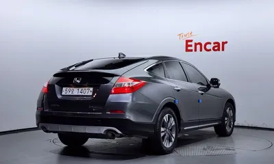 Honda Crosstour 2013, 90342 км, за 6502.89 USD