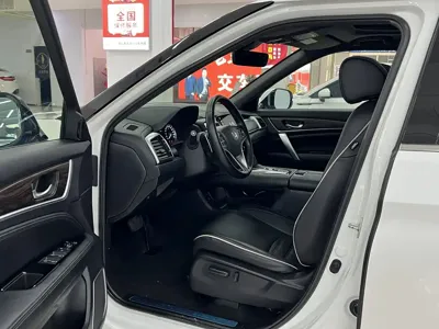 Honda UR-V 2018, 66000 км, за 14243.4 USD