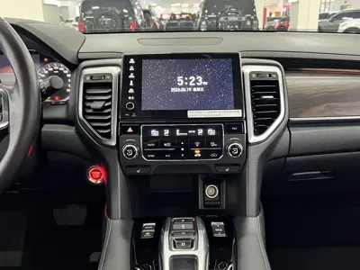 Honda UR-V 2018, 66000 км, за 14262.76 USD - фото 11