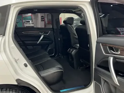 Honda UR-V 2018, 66000 км, за 14262.76 USD - фото 12