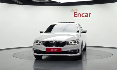 BMW 5-Series 2019, 59030 км, за 18314.3 USD