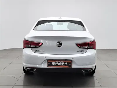 Buick Verano 2018, 61700 км, за 5577.74 USD