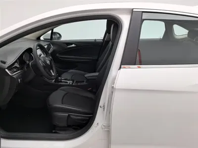 Buick Verano 2018, 61700 км, за 5546.26 USD - фото 10