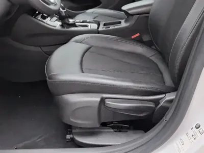 Buick Verano 2018, 61700 км, за 5546.26 USD - фото 20