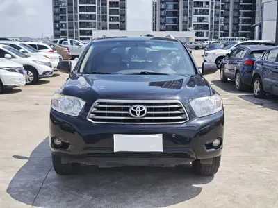 Toyota Highlander 2010, 230000 км, за 3963.51 USD